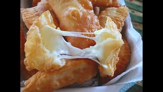 Empanadas de queso al estilo Boliviano [upl. by Tonnie]