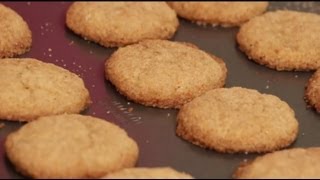 Snickerdoodle Cookie Recipe  Tara Stiles Eats [upl. by Mairim127]