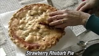 How to make a Strawberry Rhubarb Pie [upl. by Magdala]