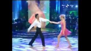 Ballando con le stelle Salsa Licia Colo  Raimondo Todaro [upl. by Nauqaj]