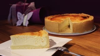 bester Käsekuchen  Sallys Classics  Sallys Welt [upl. by Keraj113]