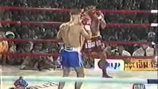 Ramon Dekkers vs Jareonthong Kings Birthday 051293 [upl. by Farnham539]