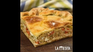 Receta de Tarta de Atún fácil y rica en 1 minuto [upl. by Nyltac]