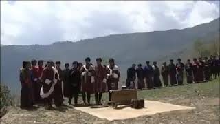 Sem Cha Ba Layee Mo Chorten Kora Song [upl. by Hemetaf]